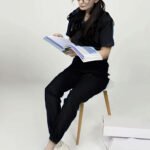 Netter Black Unisex Blended Cotton Scrubs